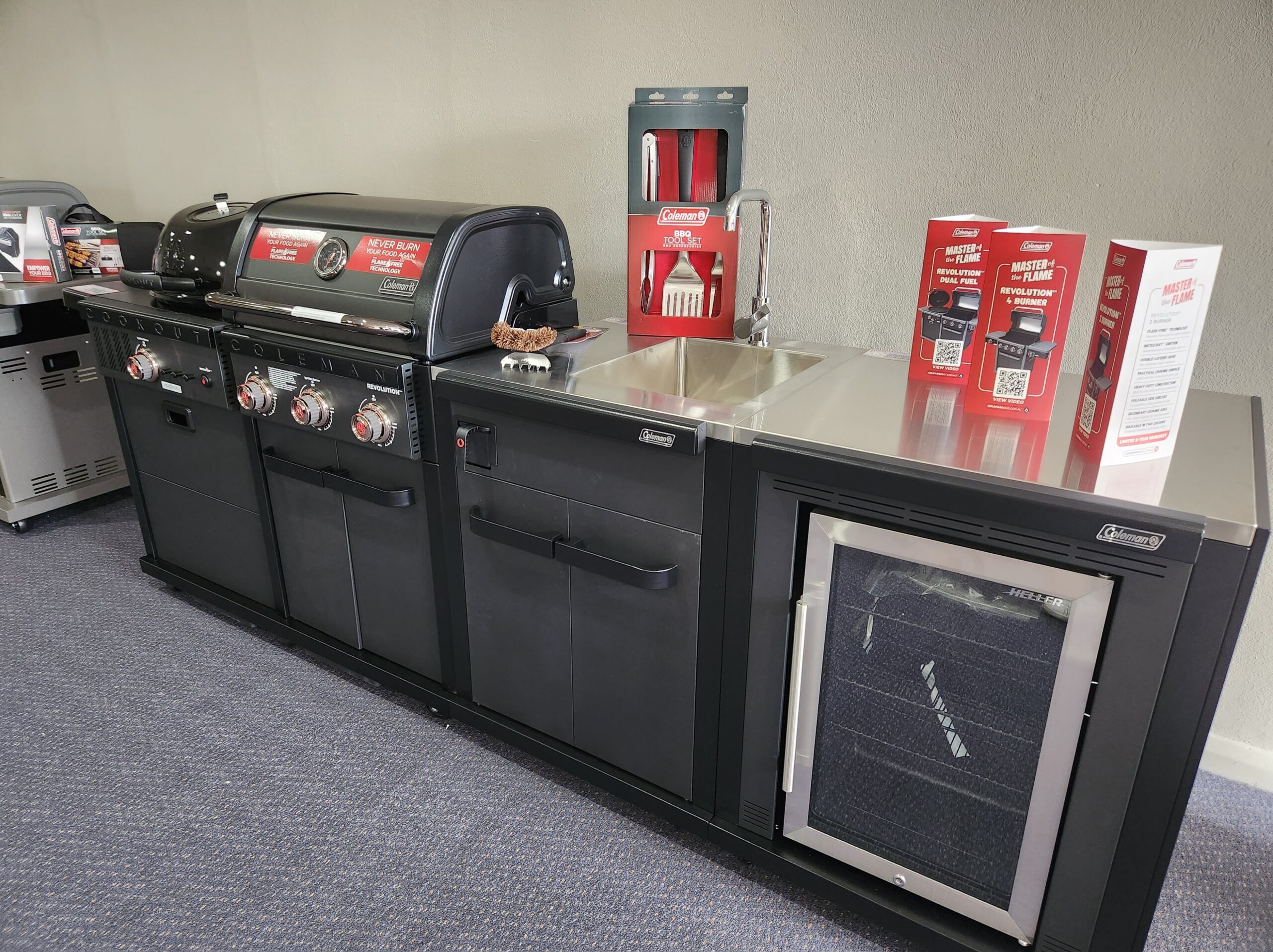 Coleman Revolution Dual Fuel BBQ - Black Matte