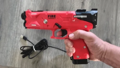 Phoenix Light Gun With Recoil & LED Sensors photo review