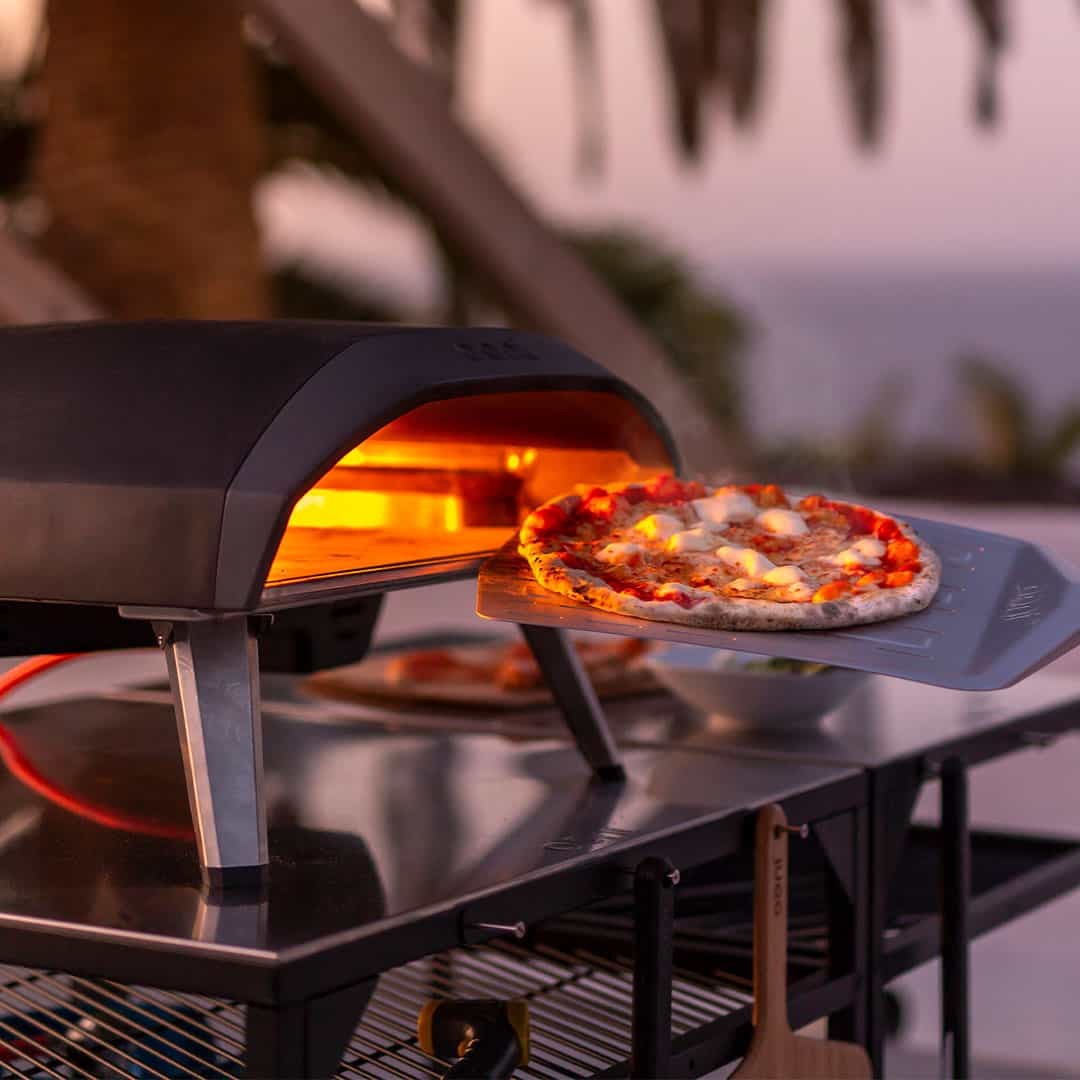 Ooni Koda 16 Portable Gas Fired Pizza Oven