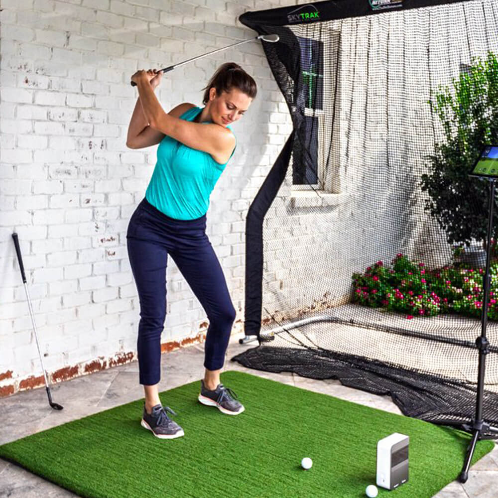 SkyTrak Golf Launch Monitor and Simulator Unit