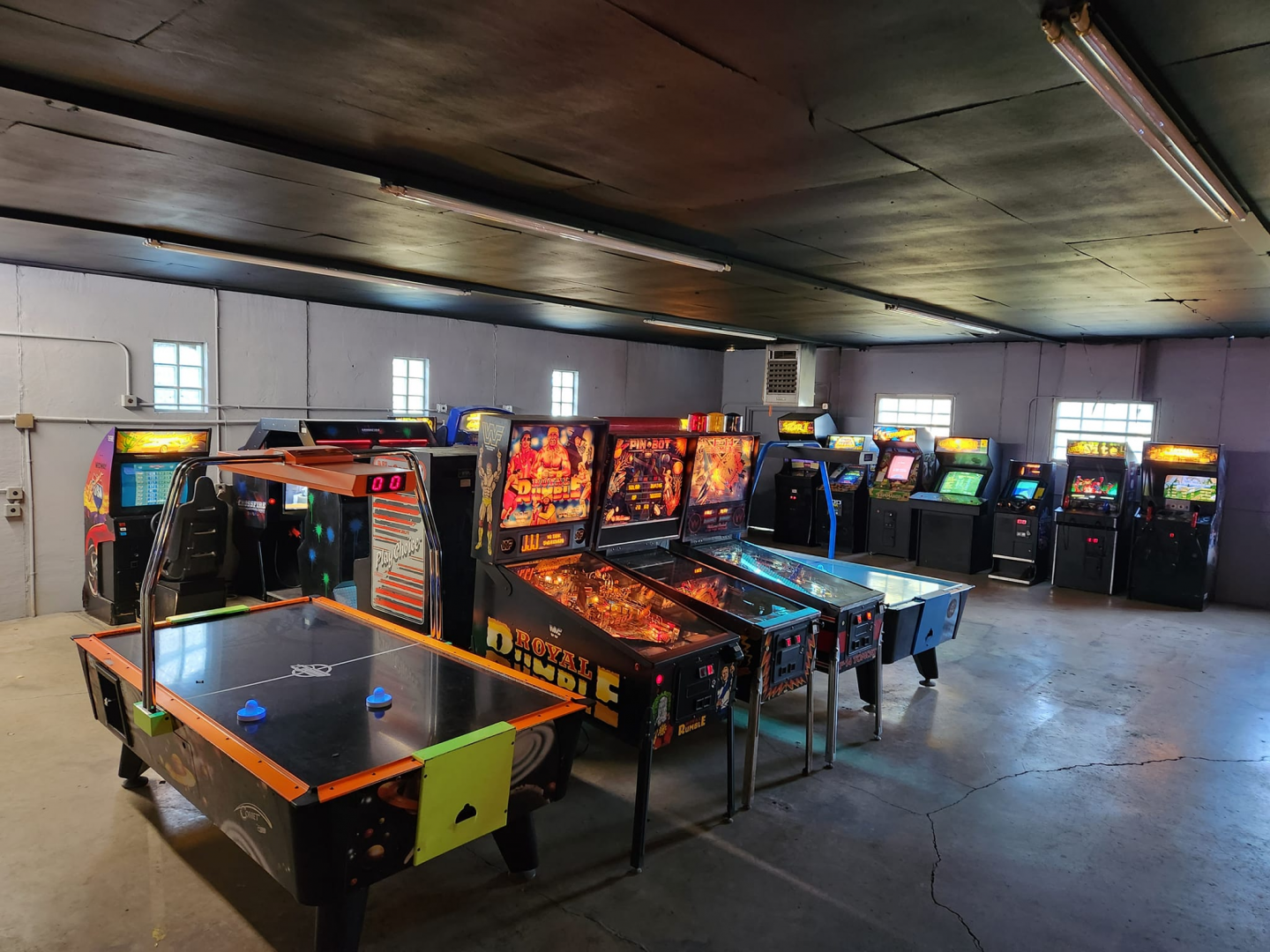 Gamer's Garage Arcade, Illinois