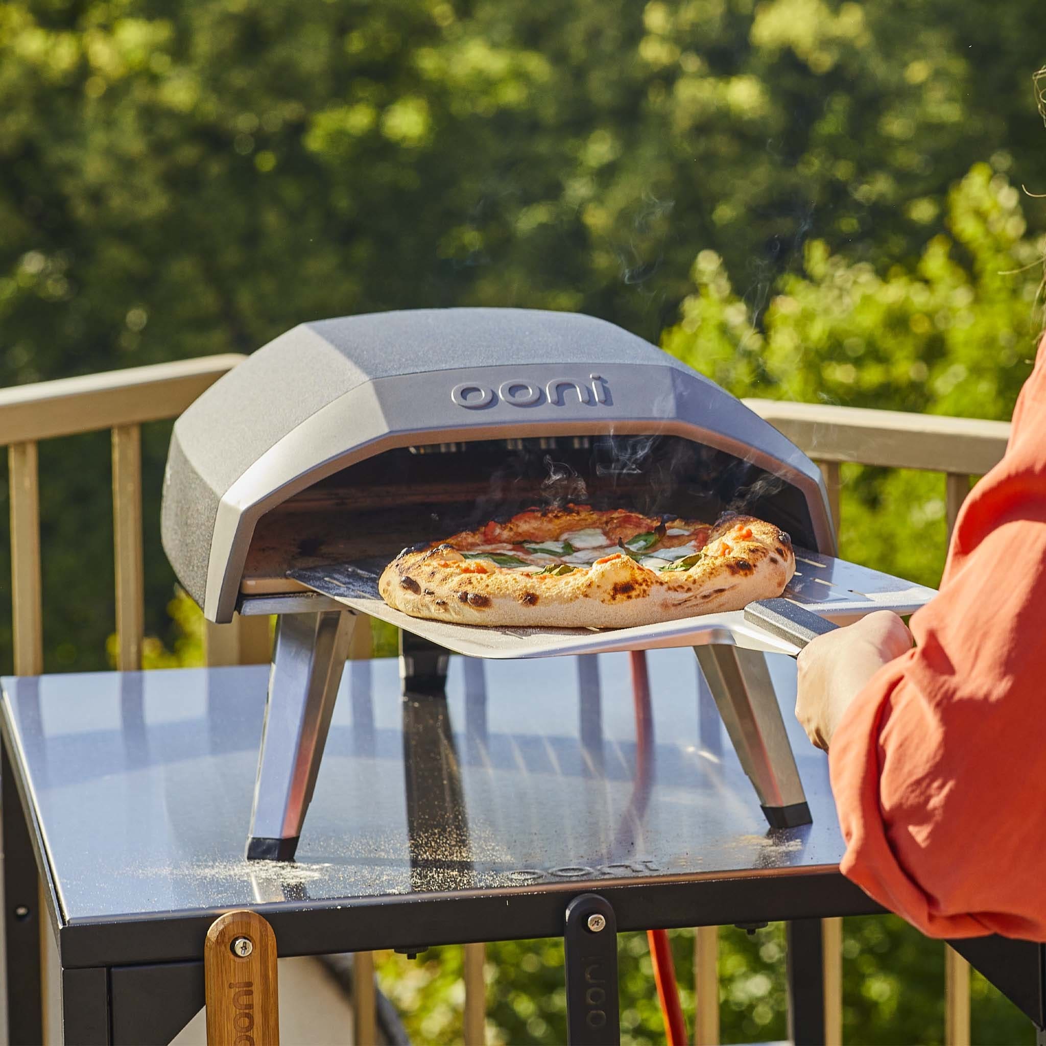 Ooni Koda 12 Portable Gas Fired Pizza Oven