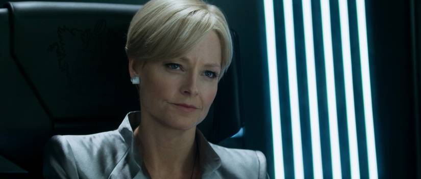 Jodie Foster's Delacour looks smug and evil in Elysium