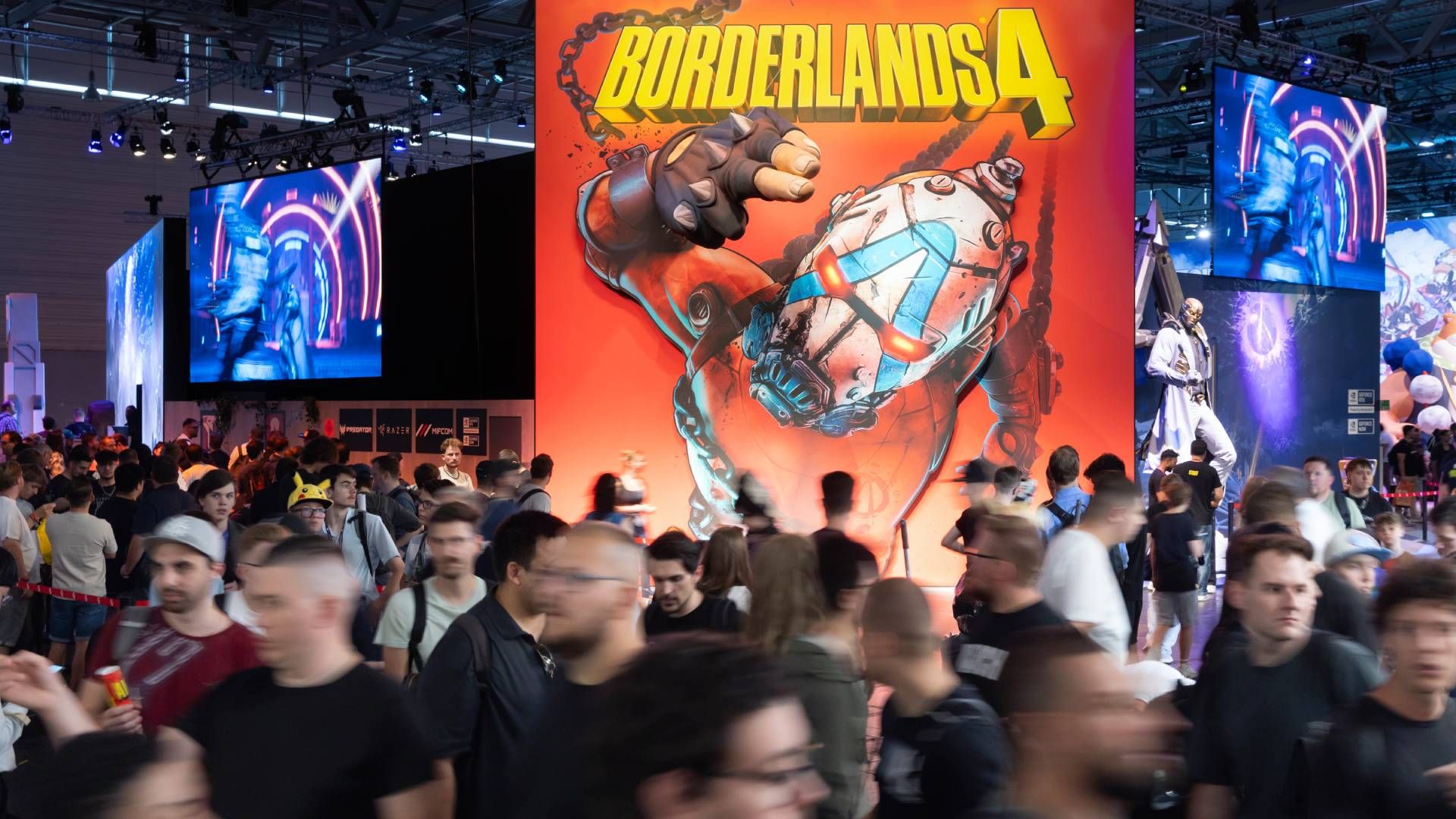 A picture of the crowd at Gamescom with a Borderlands 4 display in the background.