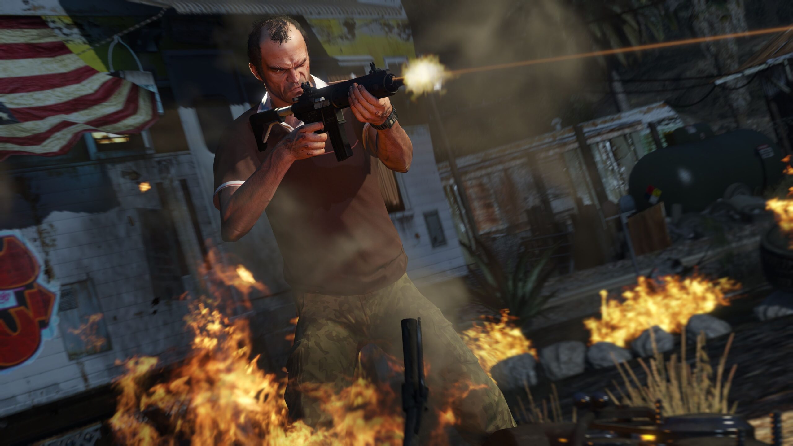 Grand Theft Auto 5 - Trevor firing submachine gun