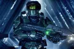 Master Chief in Halo: Campaign Evolved holding an assault rifle.