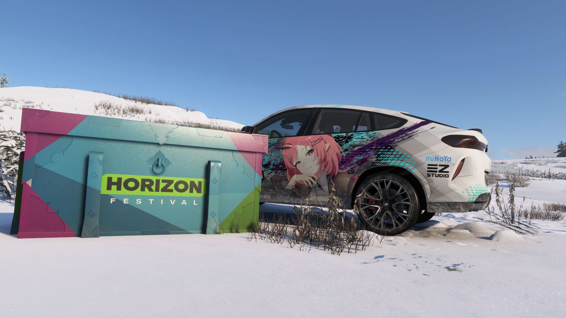 A white car with a girl from a miHoYo title painted onto it in Forza Horizon 6.