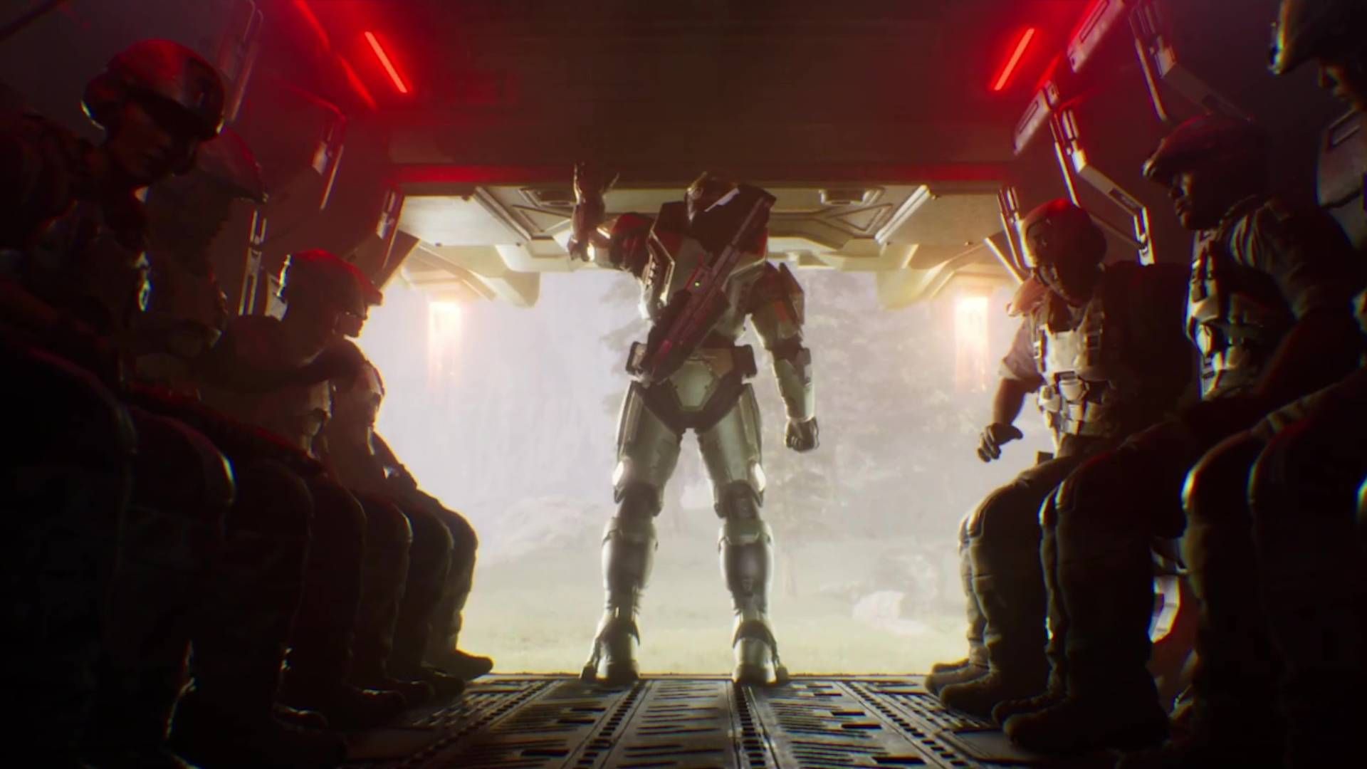 Master Chief holding the top of a pelican in Halo Campaign Evolved.