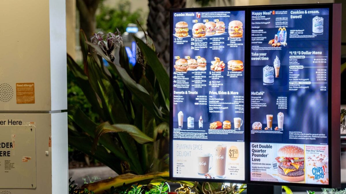 McDonald’s Tests Drive-Thru Ads While Customers Wait for Their Food