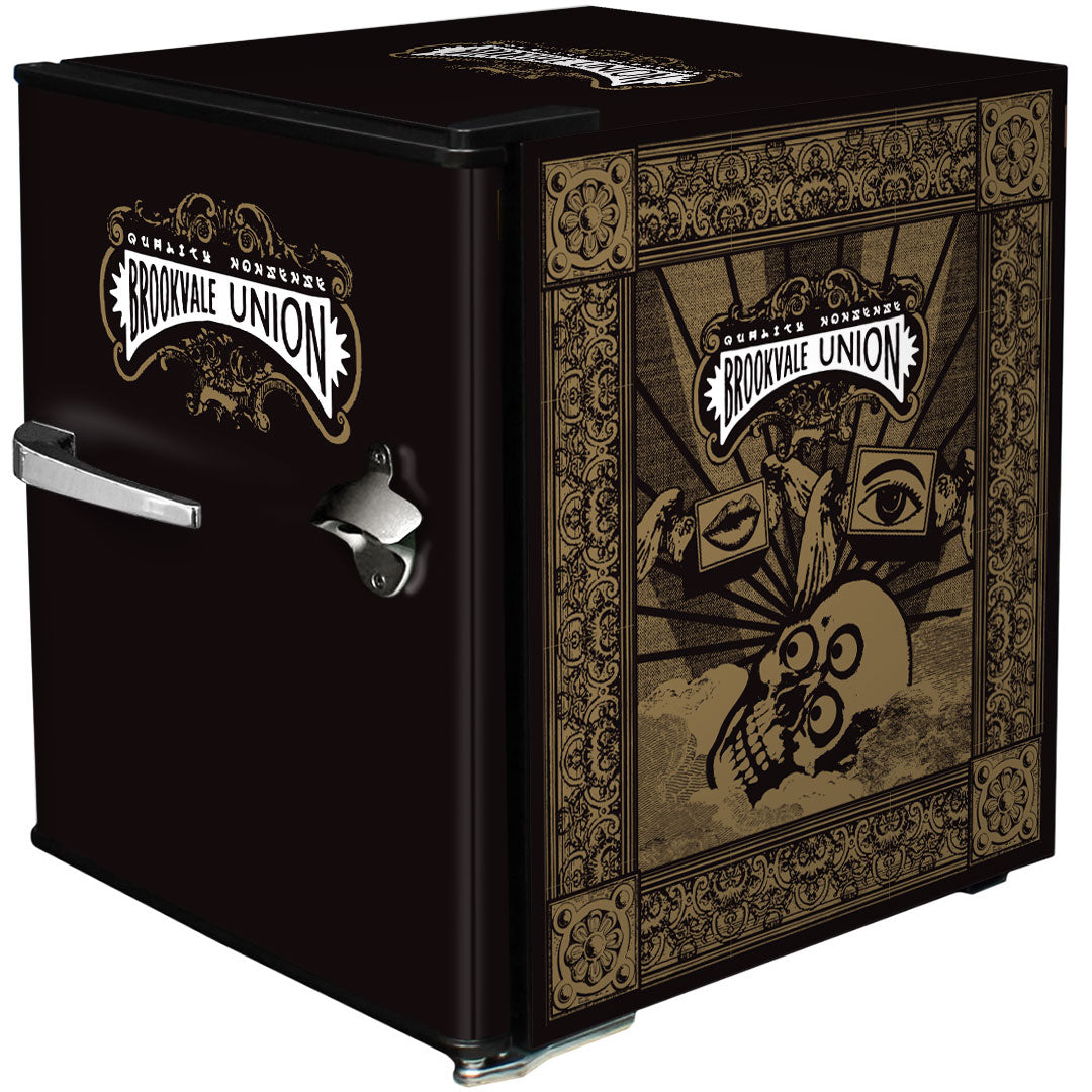 brookvale union Brookvale Union Design Vintage Mini Bar Fridge With Opener - Model BC46B-BVU | Retrocade - Image 3