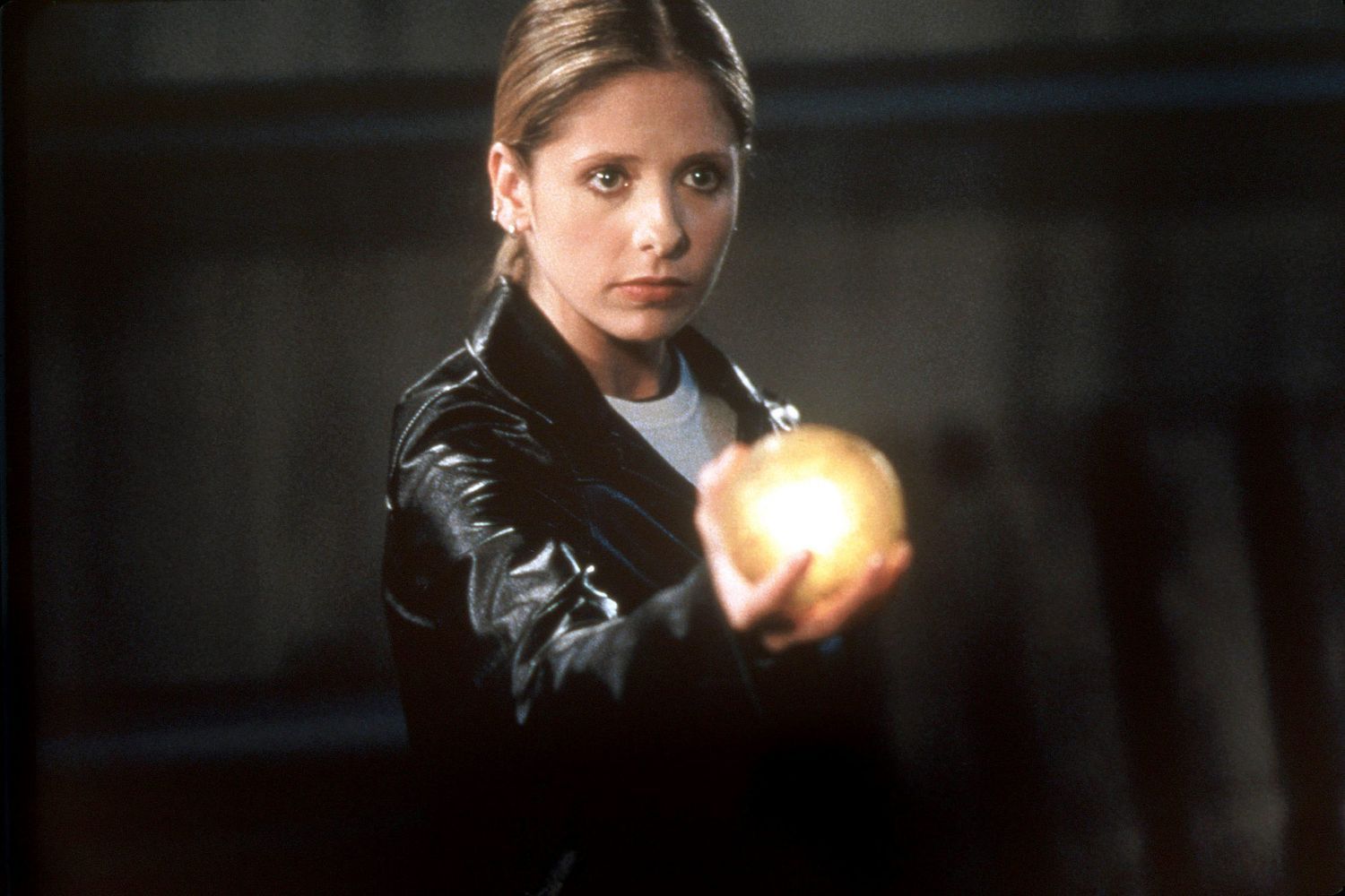 buffy1-2000-71585ffa890443b09475e0e05af32df3