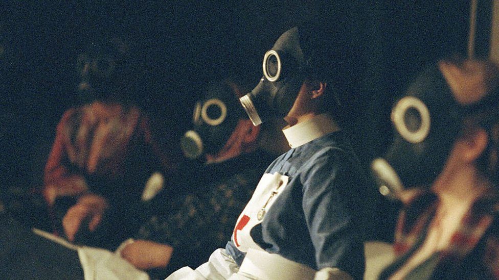 doctor who gas mask
