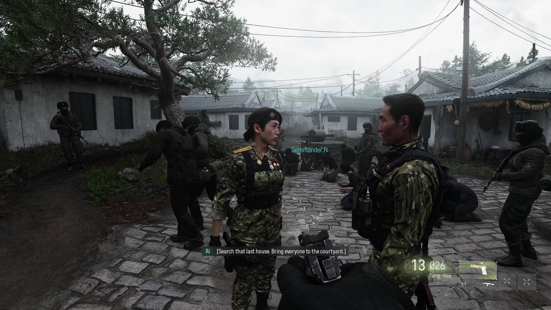 A Modern Warfare 4 screenshot showing Commander Ri demand families gather in the courtyard.