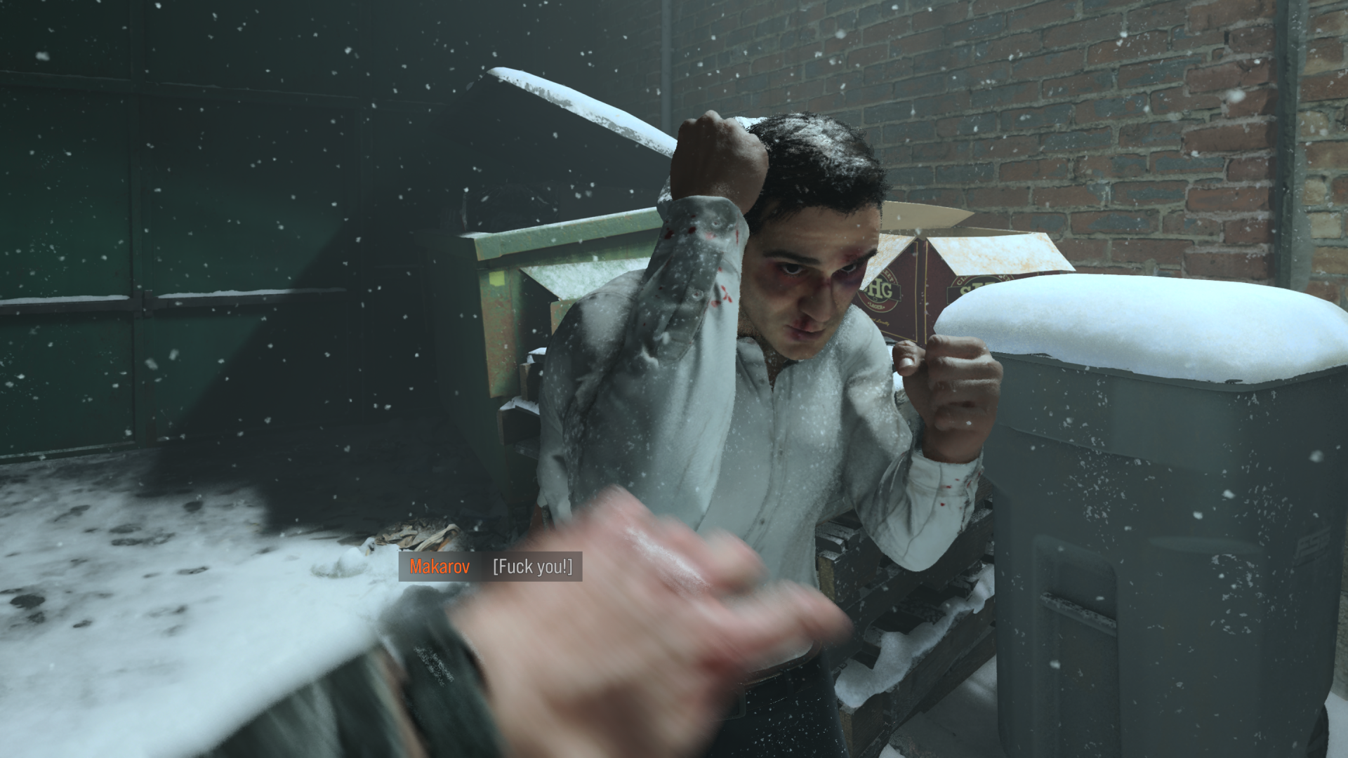 Price parries Makarov in a snowy alley in Call of Duty MW4